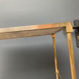Table d'appoint en marbre et laiton