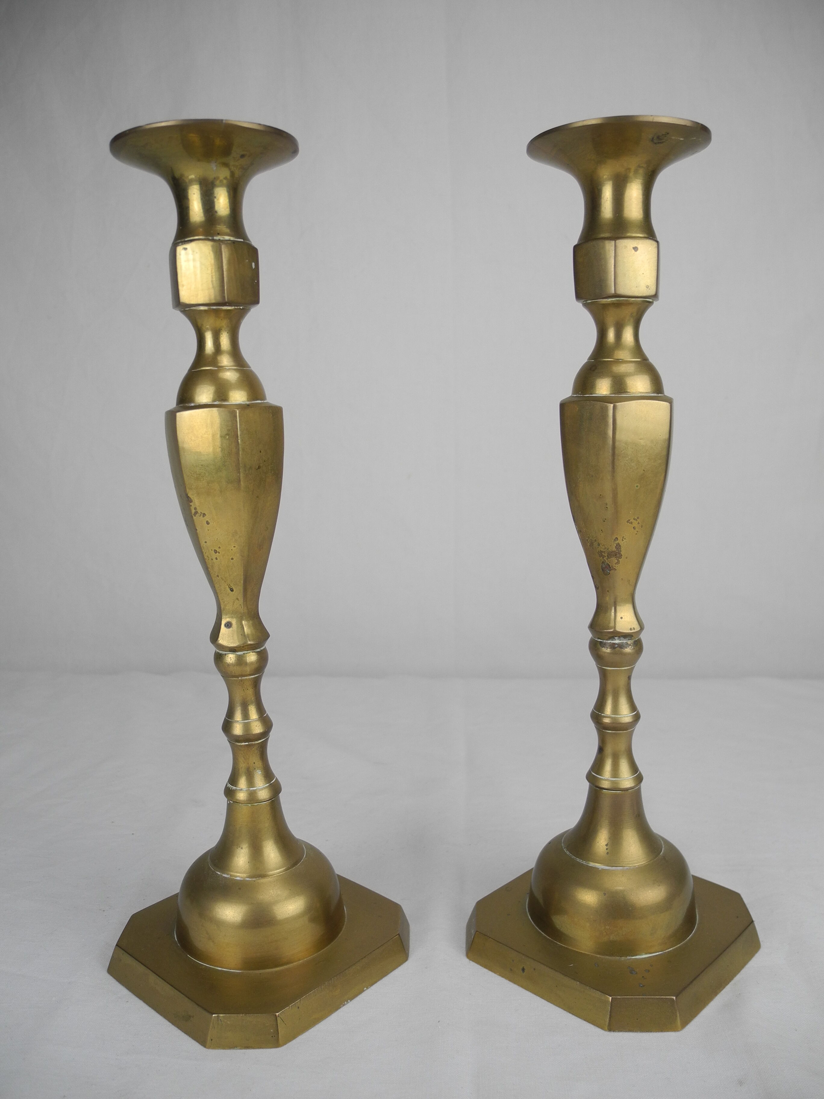 Pair candlesticks brass