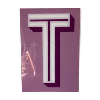 Letter T panel