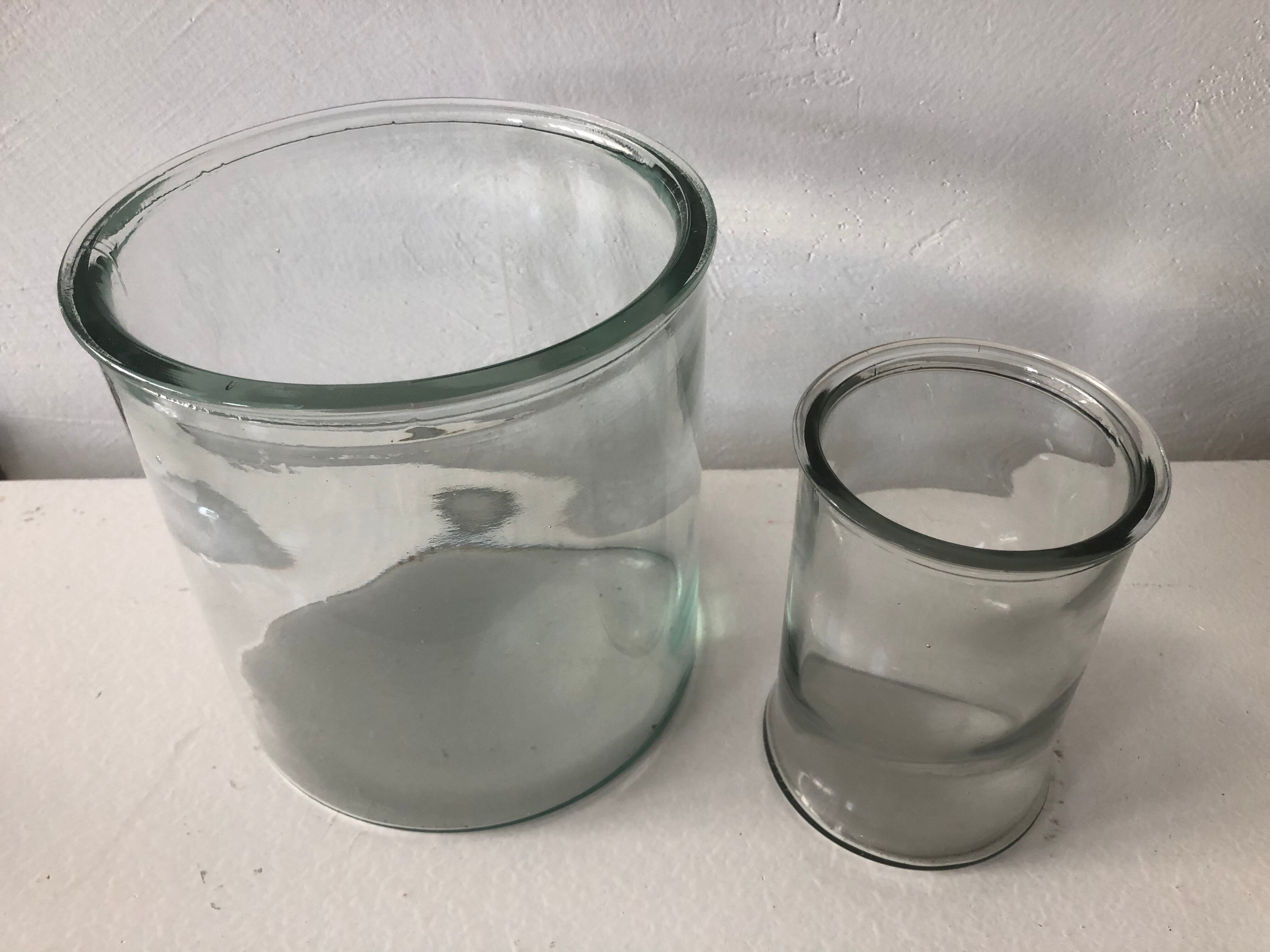 Duo of glass jars old vintage