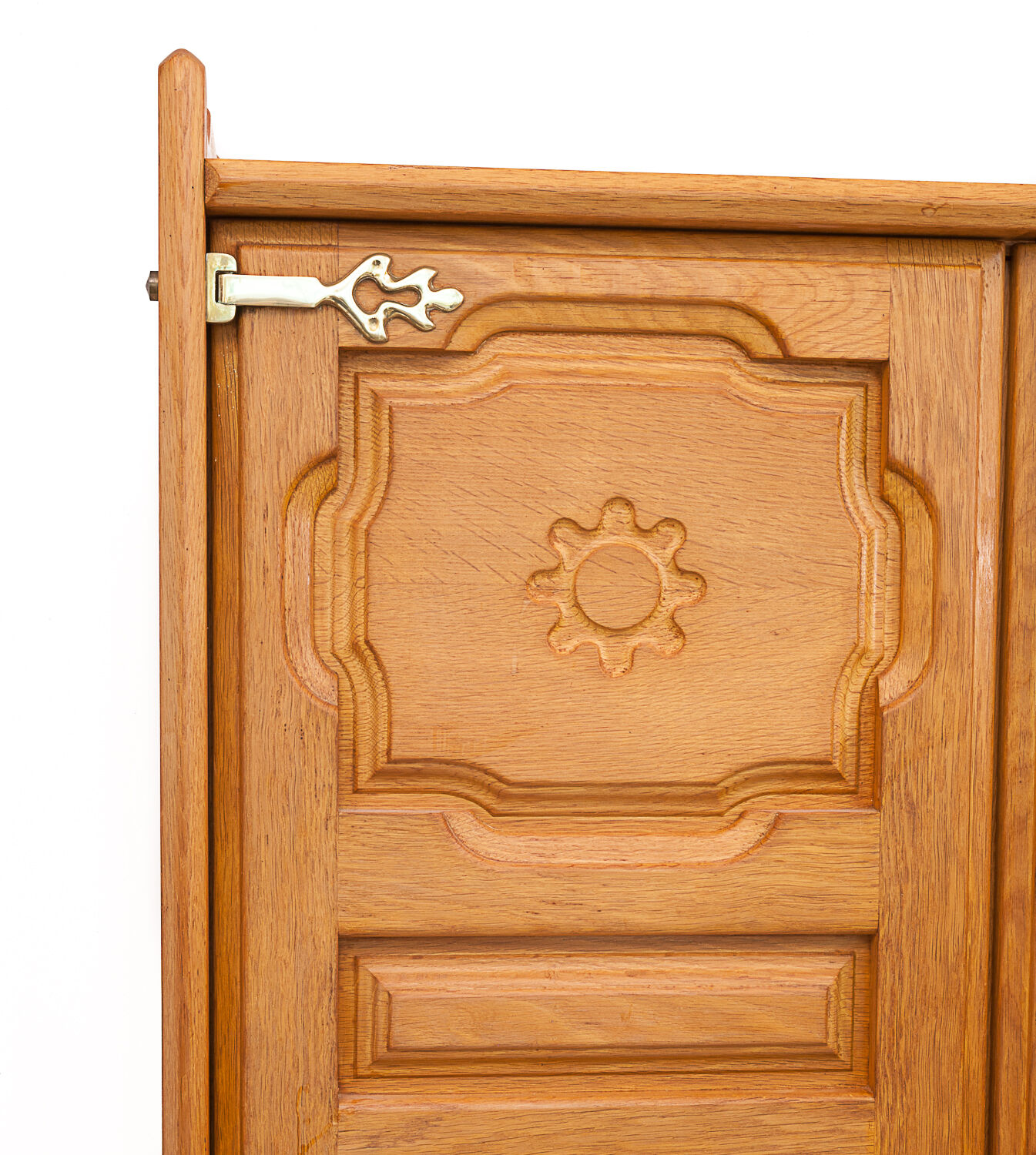 Guillerme and Chambron wardrobe