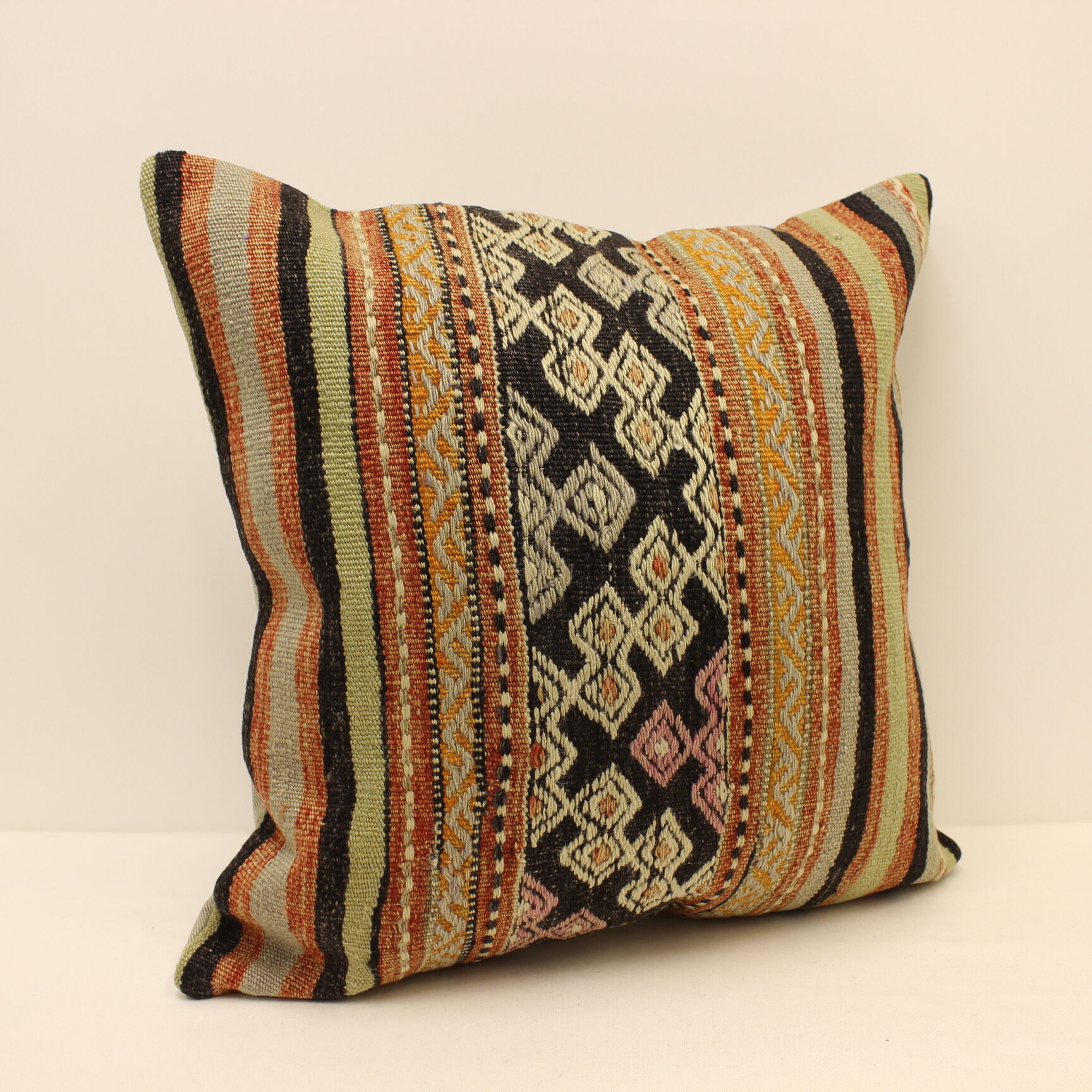 Coussin kilim