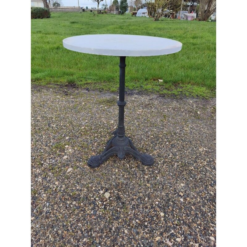 Bistro table in cast iron and white marble from 1900
