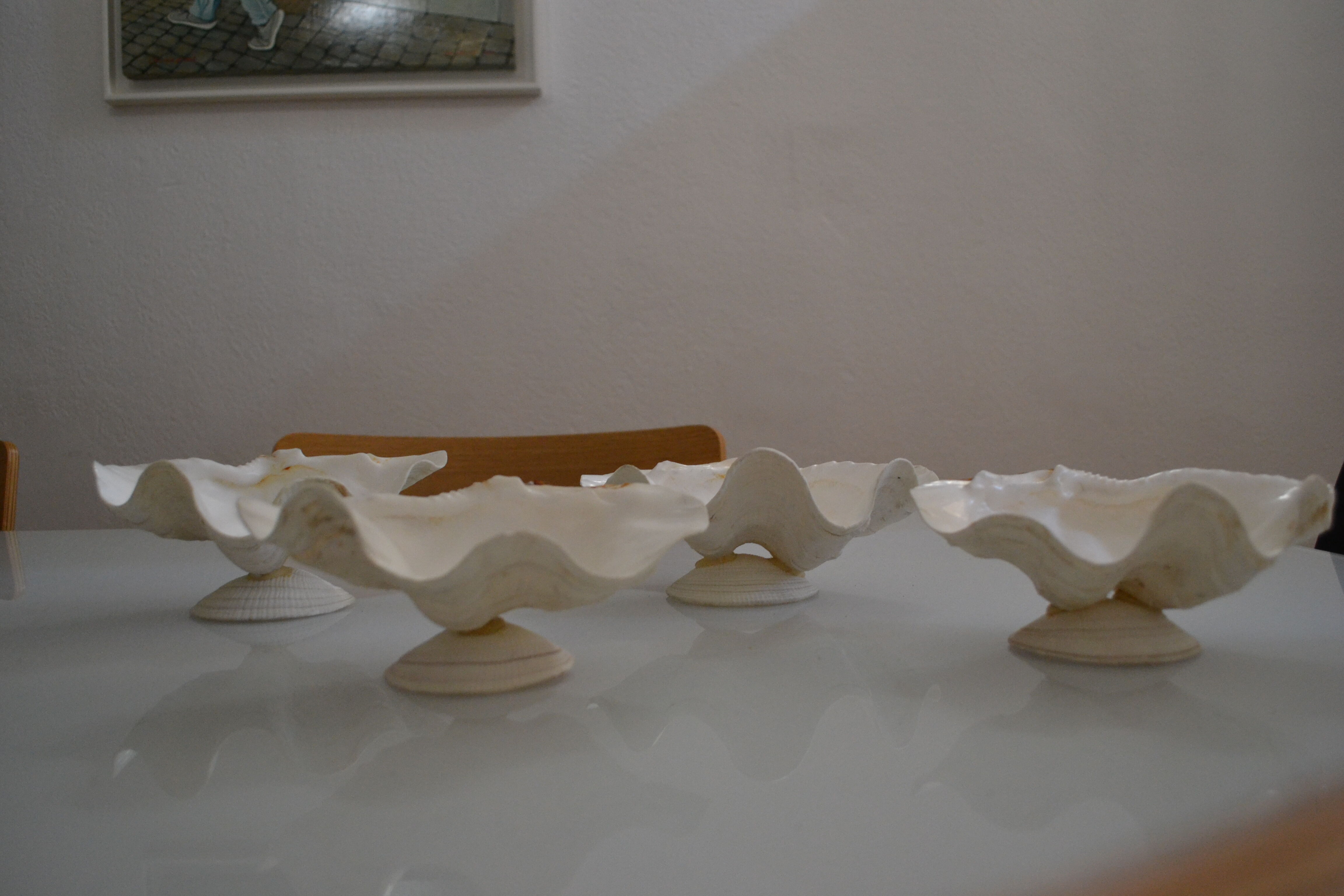 Set of 4 empty pockets