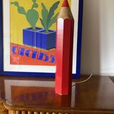Pierre Sala, lampe de table postmoderne Pencil rouge, Ed. Vilac France années 1980