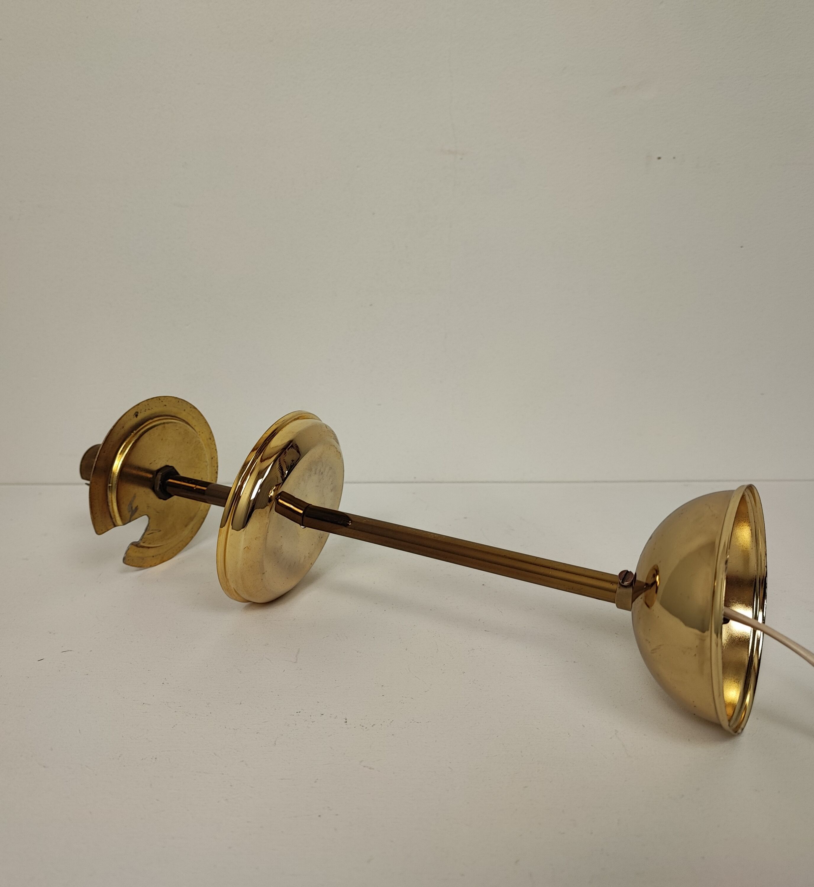Glass suspension "bubble"