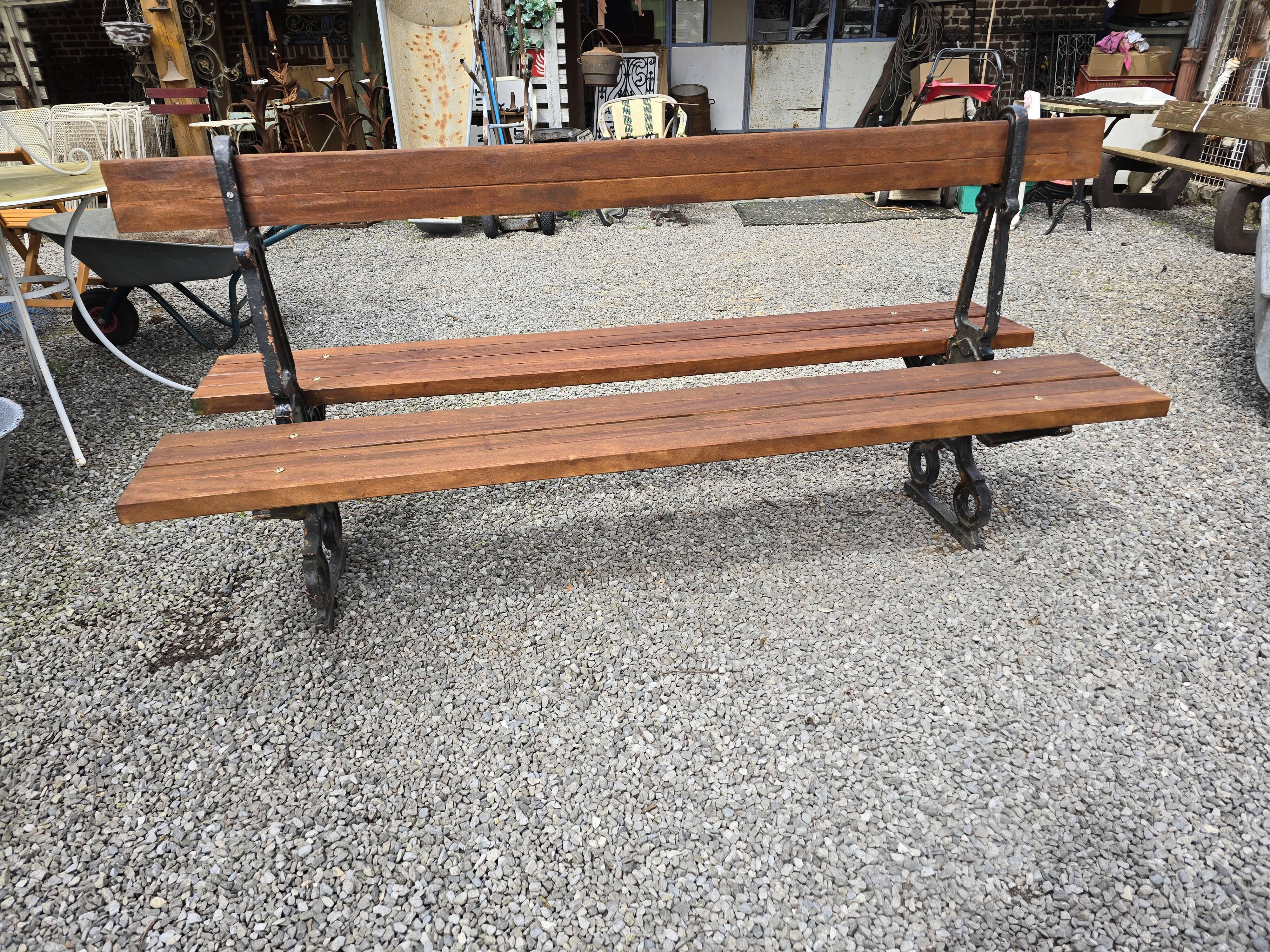 Public garden bench in the city of Paris