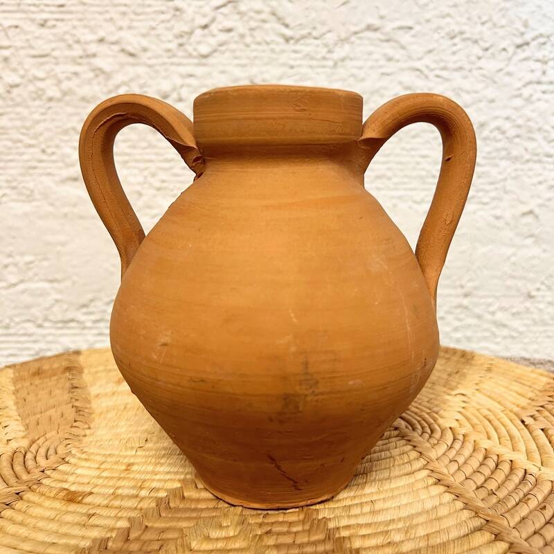 Small terracotta jar