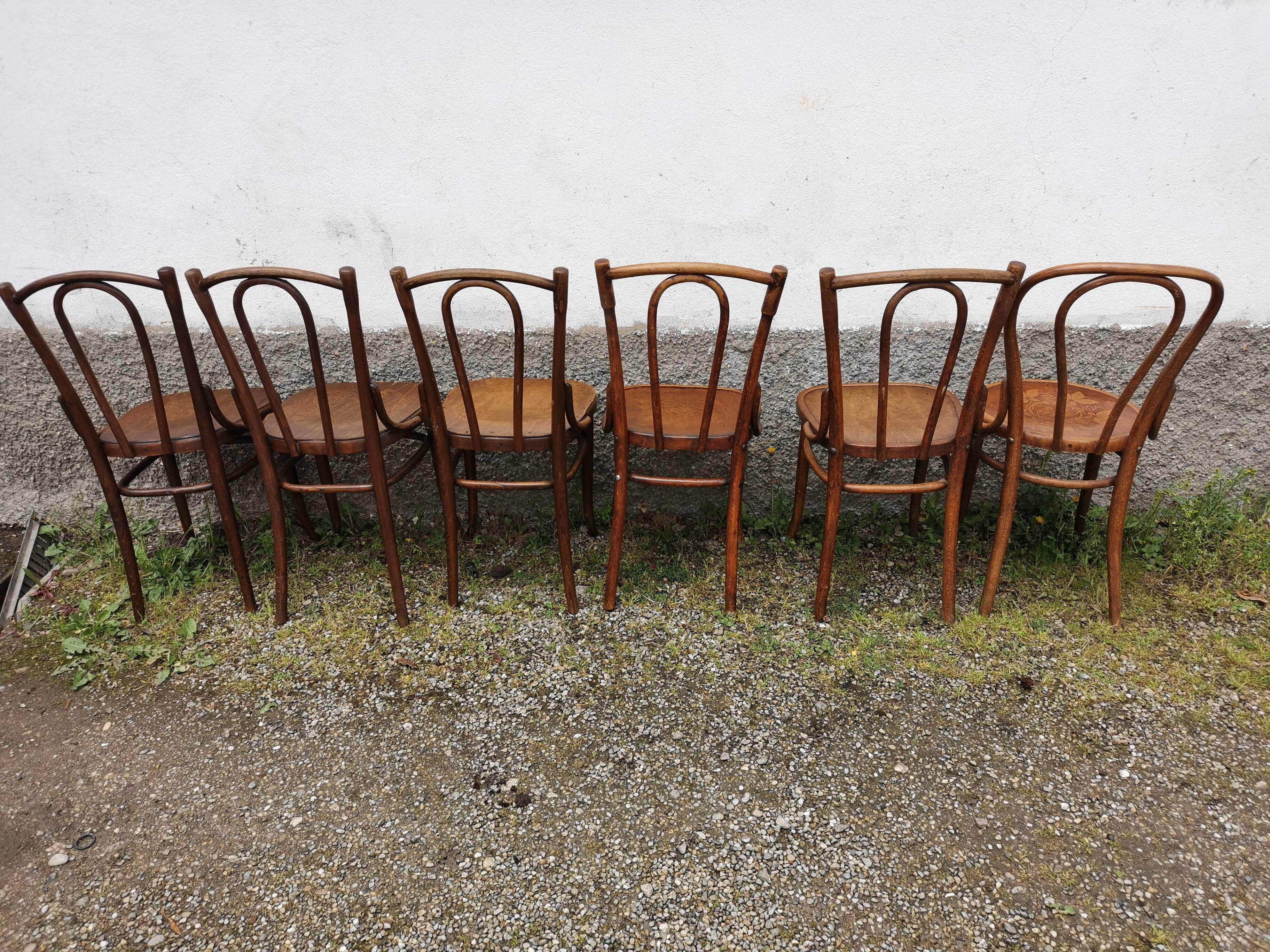 Lot de six chaises bistrot bois tourné Fischel Luterma