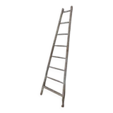 Painter's ladder, towel rack