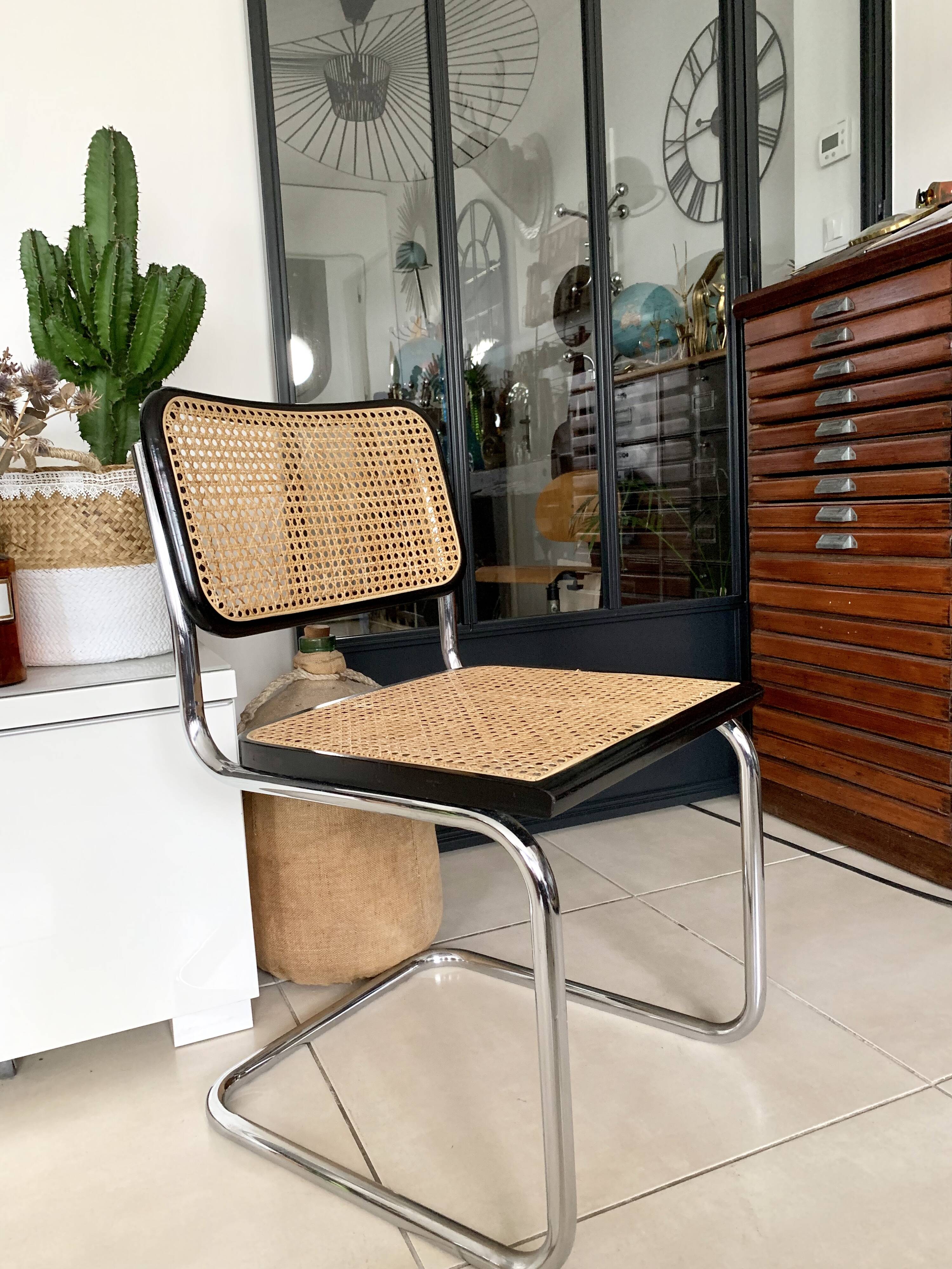 Chair Marcel Breuer model Cesca B32