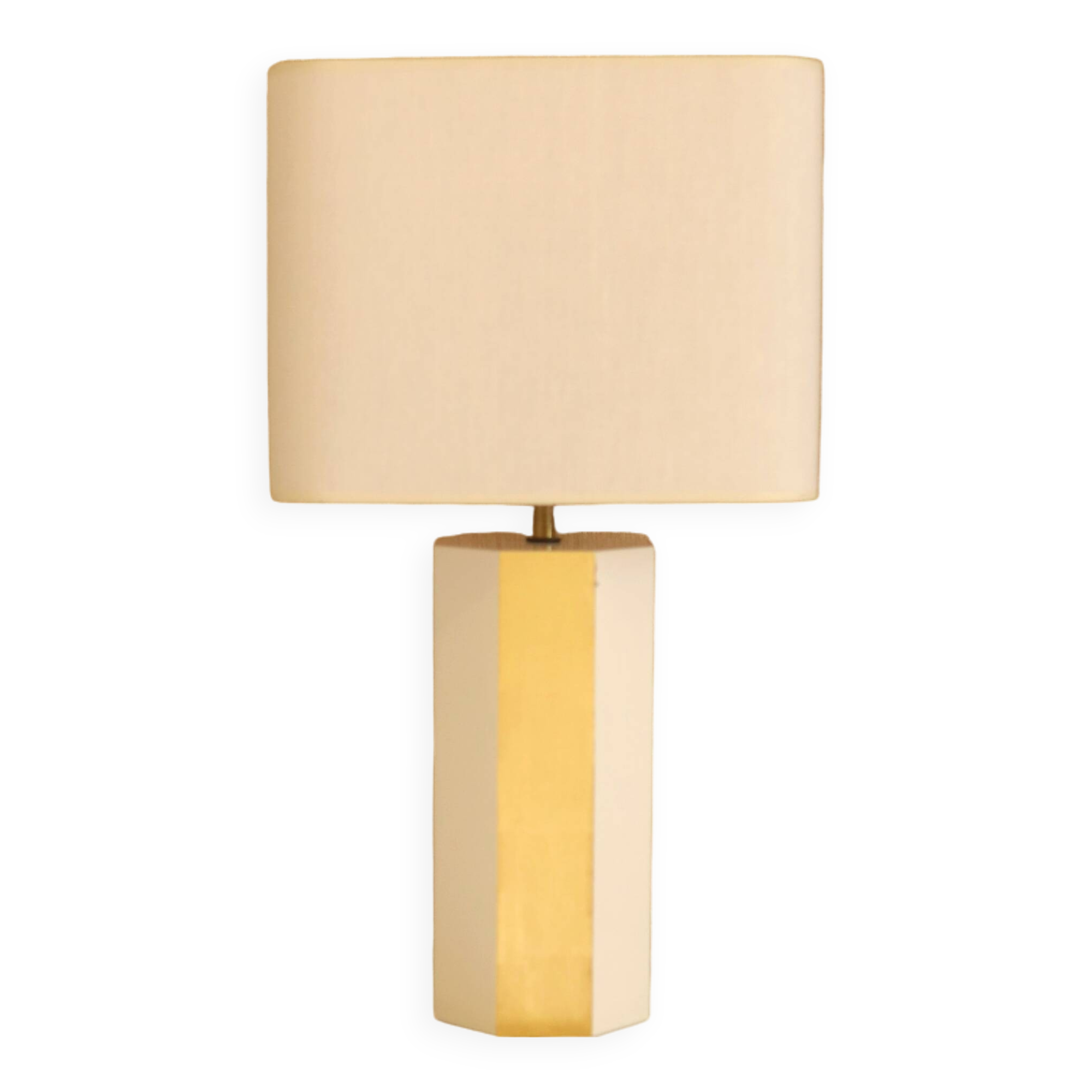 The luco white & yellow gold lacquered finish