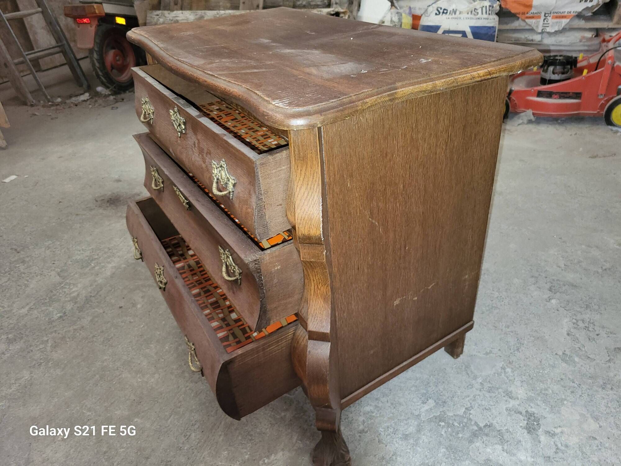 Commode