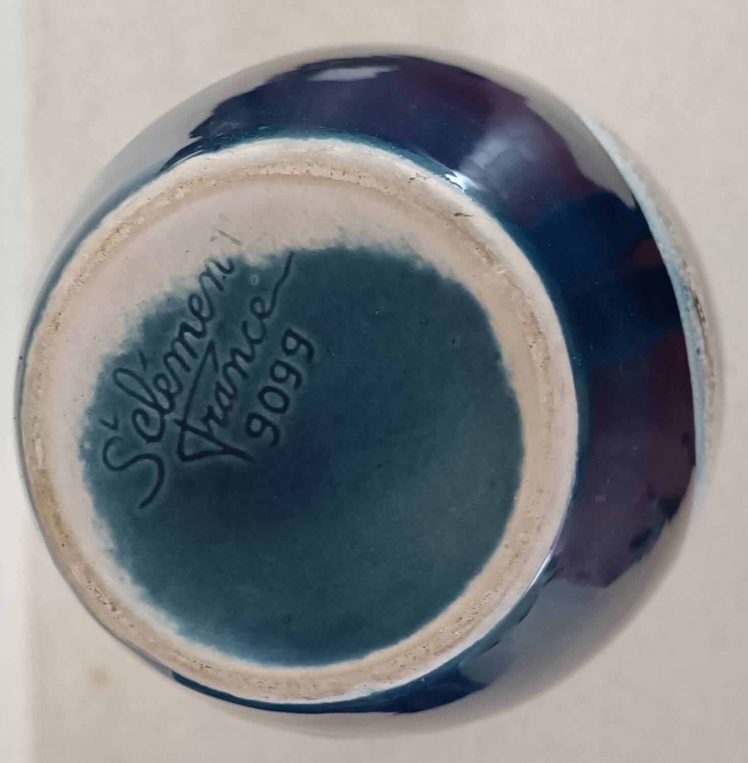 Large vintage Saint-Clement vase