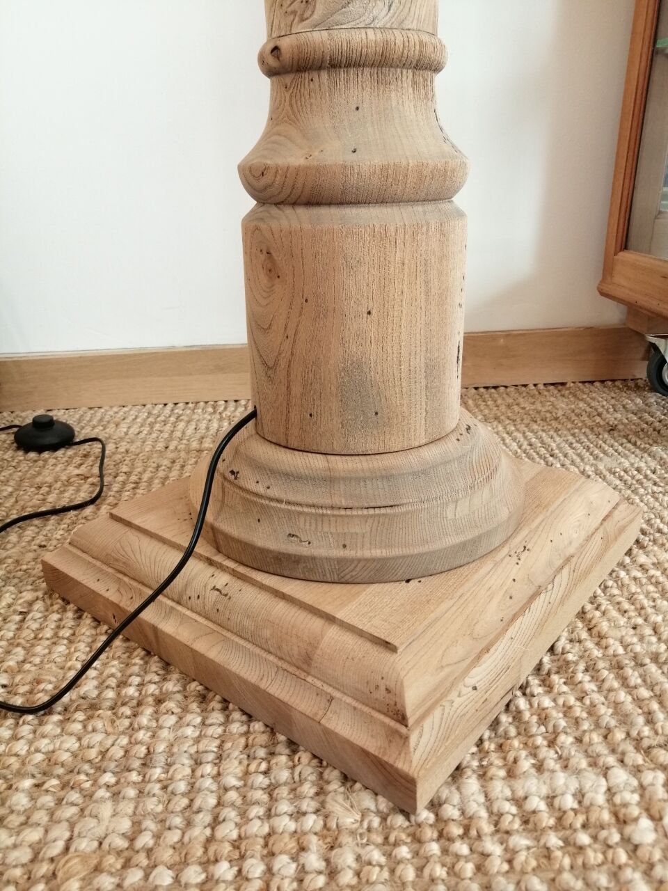 Vintage wooden floor lamp revisited
