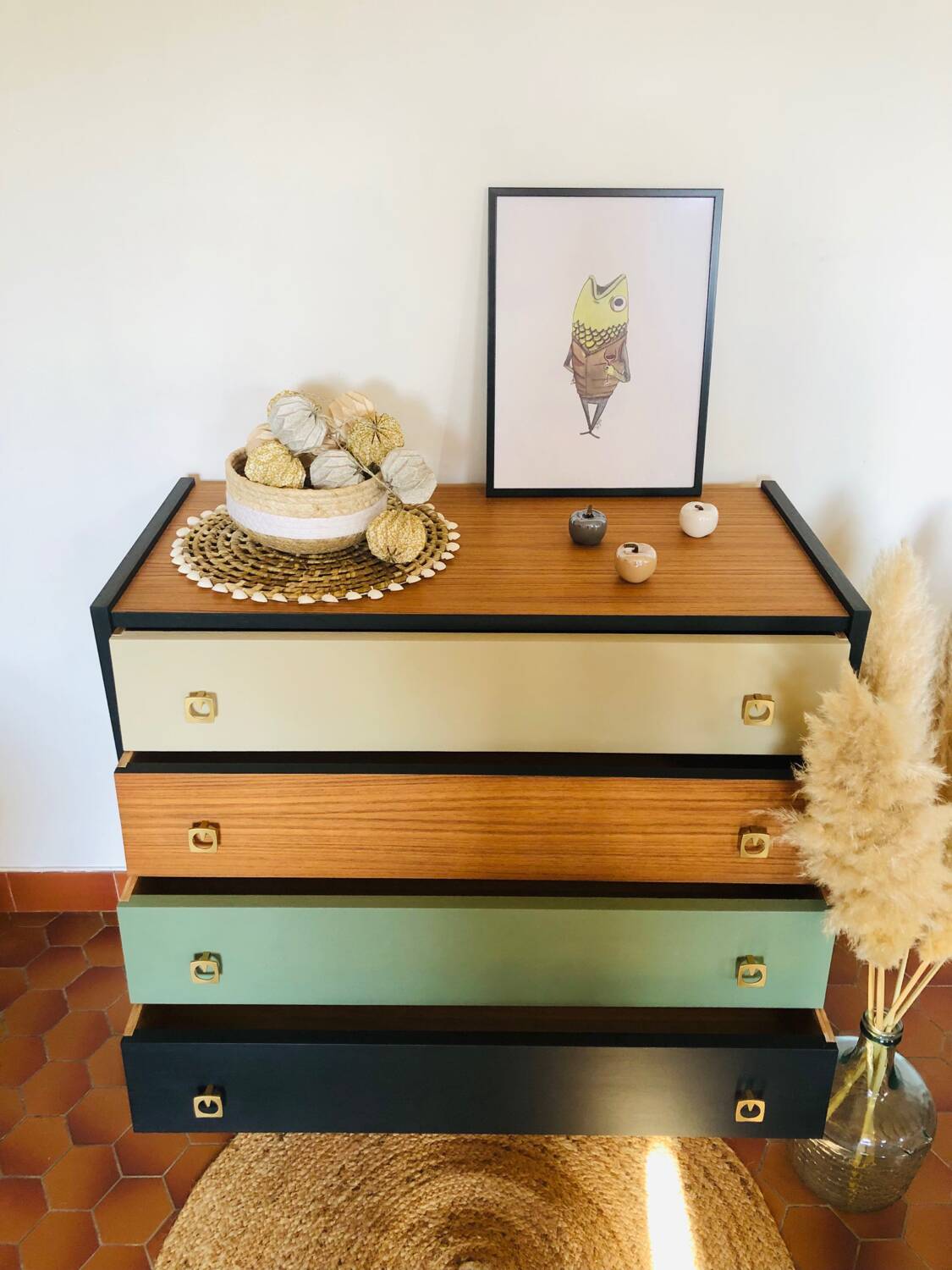 Vintage Scandinavian chest of drawers