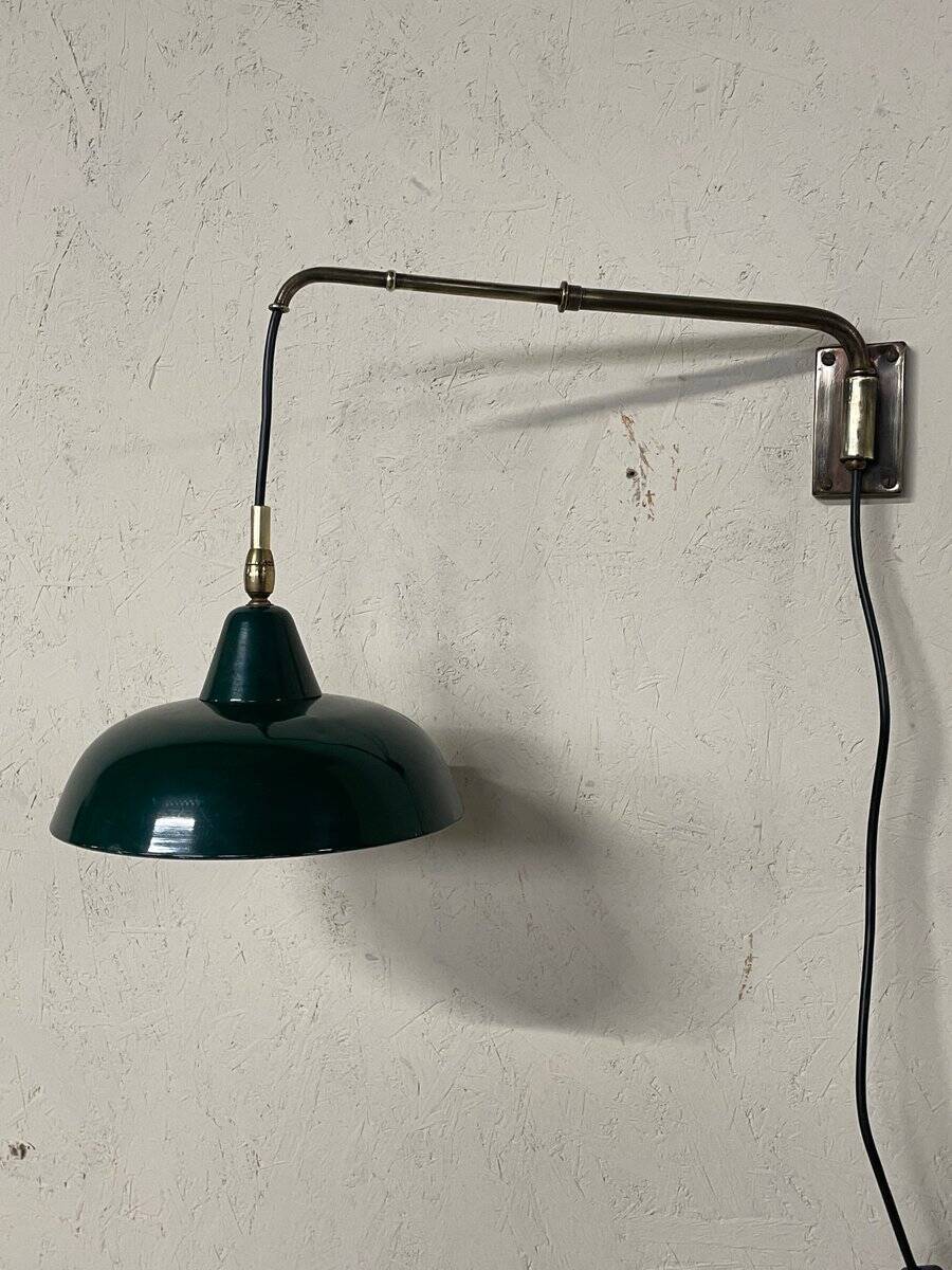 Small wall lamp with extendable arm, 1940s-1950s.