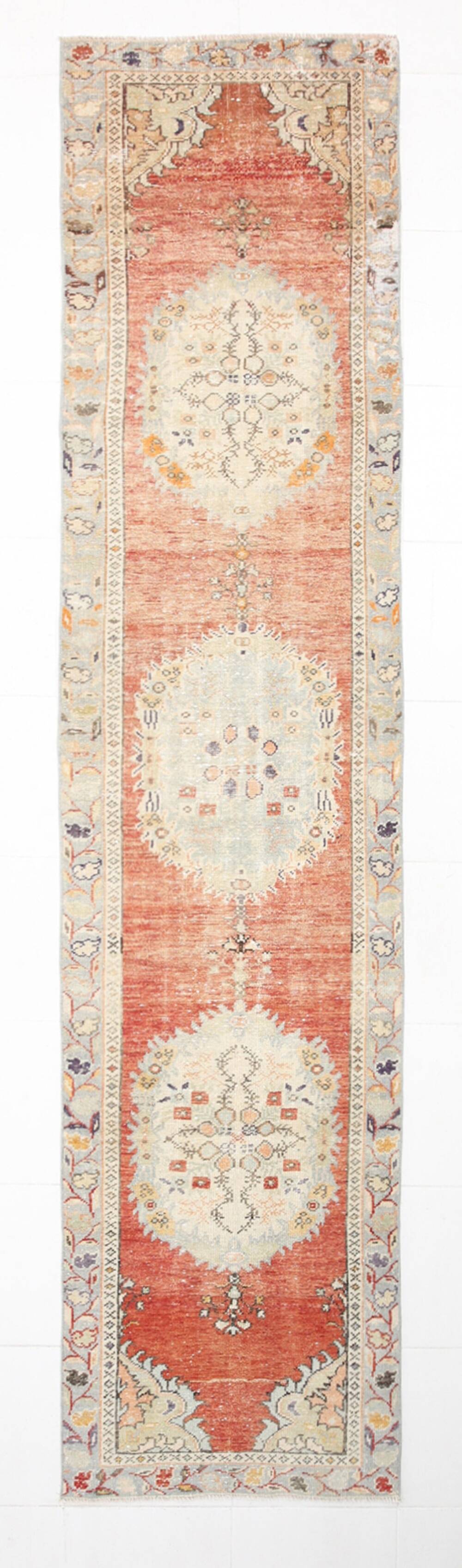 3x12 Turkish Runner Rug, 81x368Cm