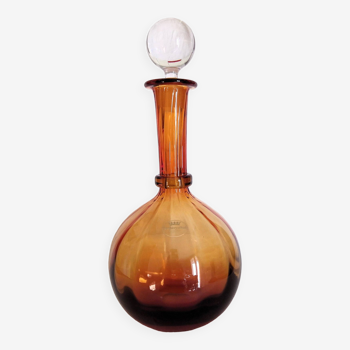 ValléerySthal crystal wine carafe (since 1699), gradient amber color