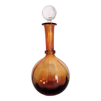 ValléerySthal crystal wine carafe (since 1699), gradient amber color