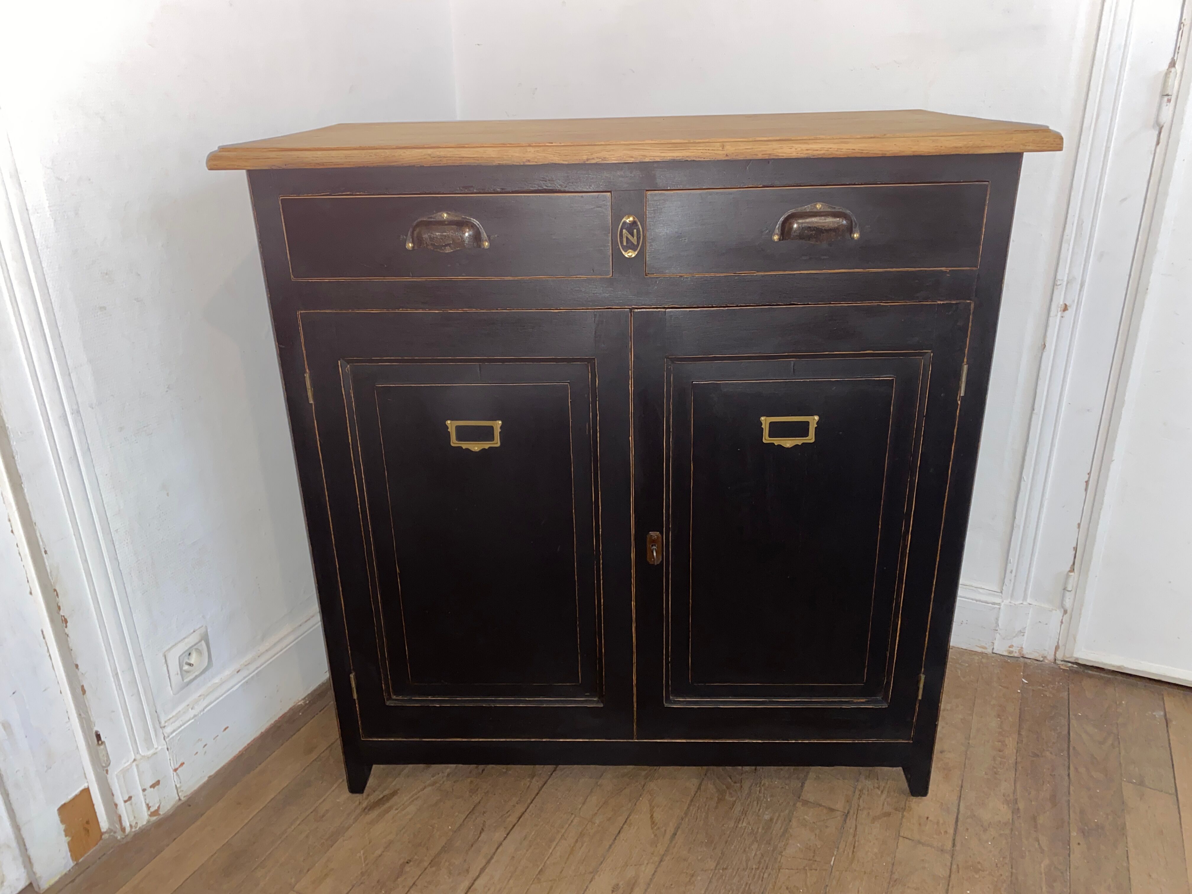 Buffet parisien en chêne
