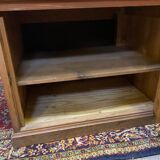 Entrance bench with storage