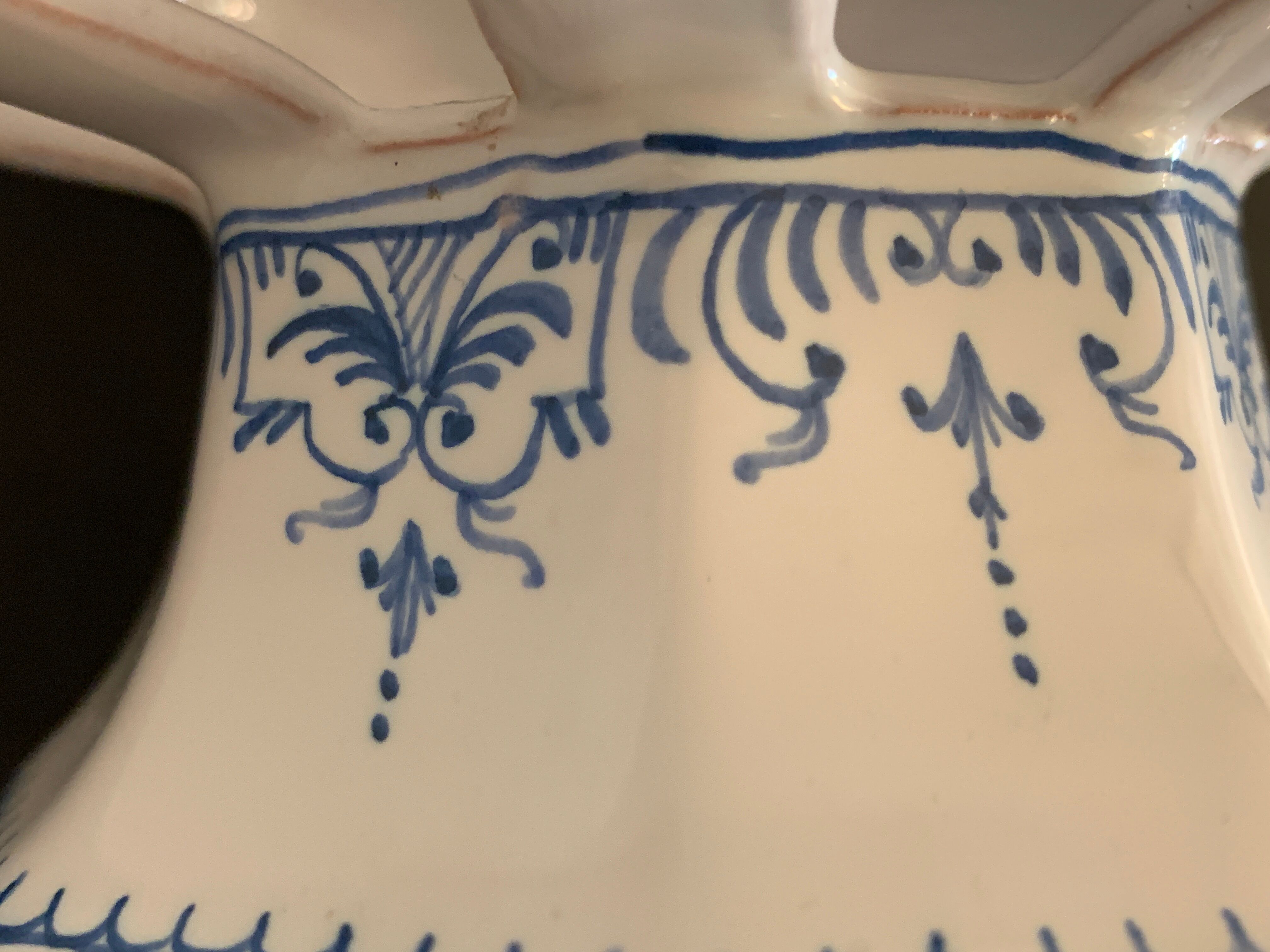 Earthenware lamp Lallier de Moustiers