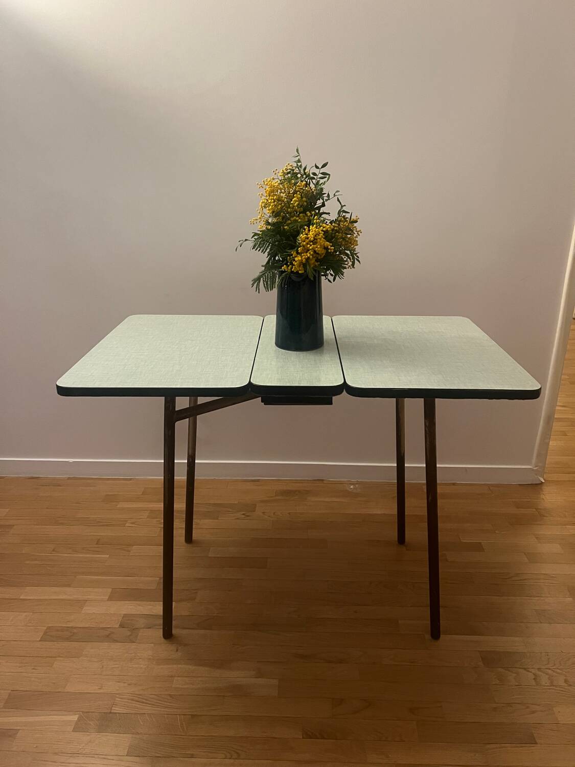 Table pliante en Formica