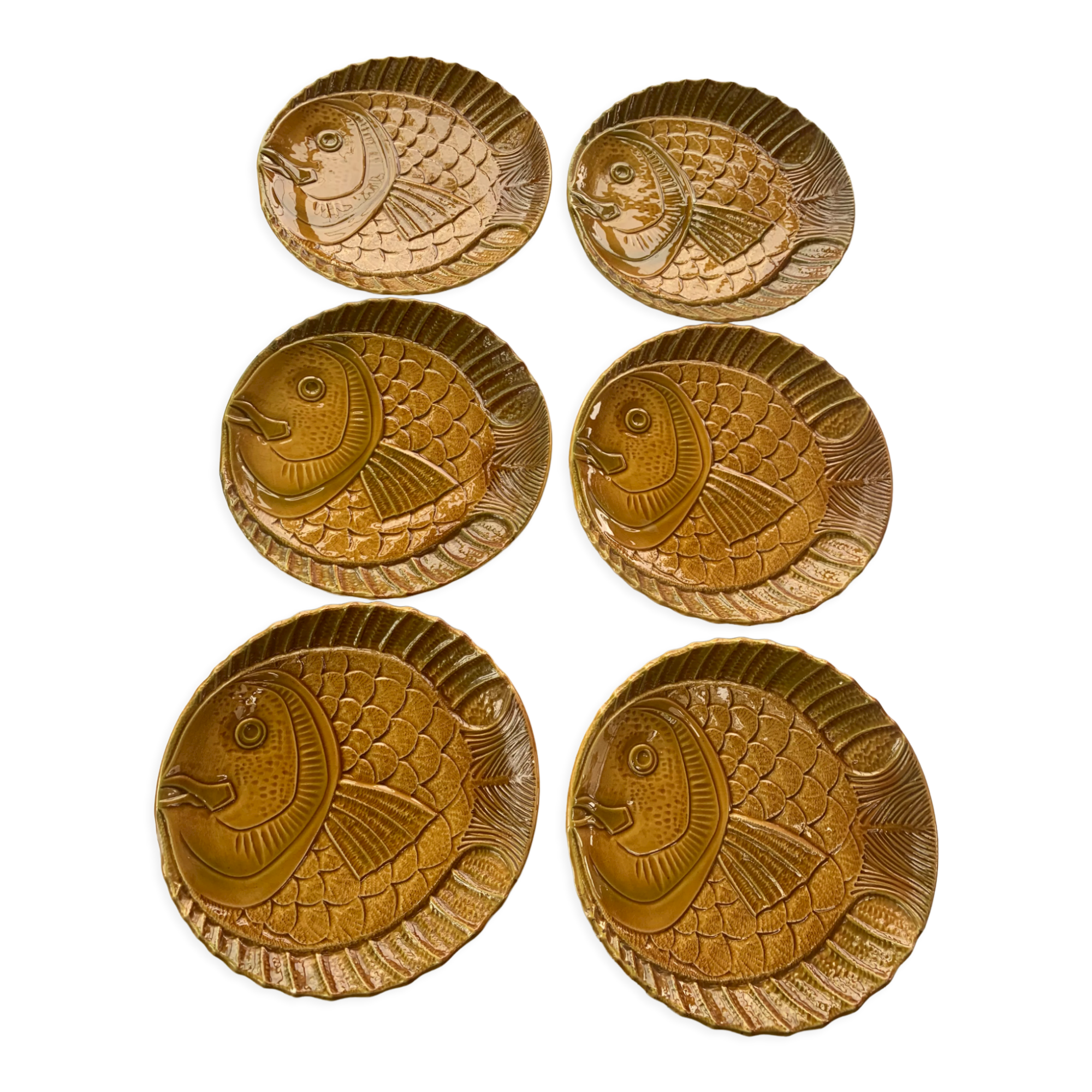 Set of 6 fish plates from the vintage revernay workshops