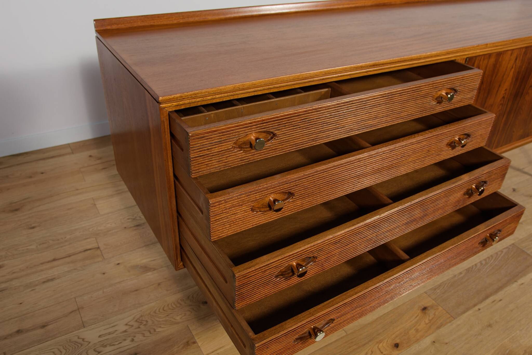 Mid-Century rosewood sideboard  by Robert Heritage for Archie Shine, United Kingdom, 1950s