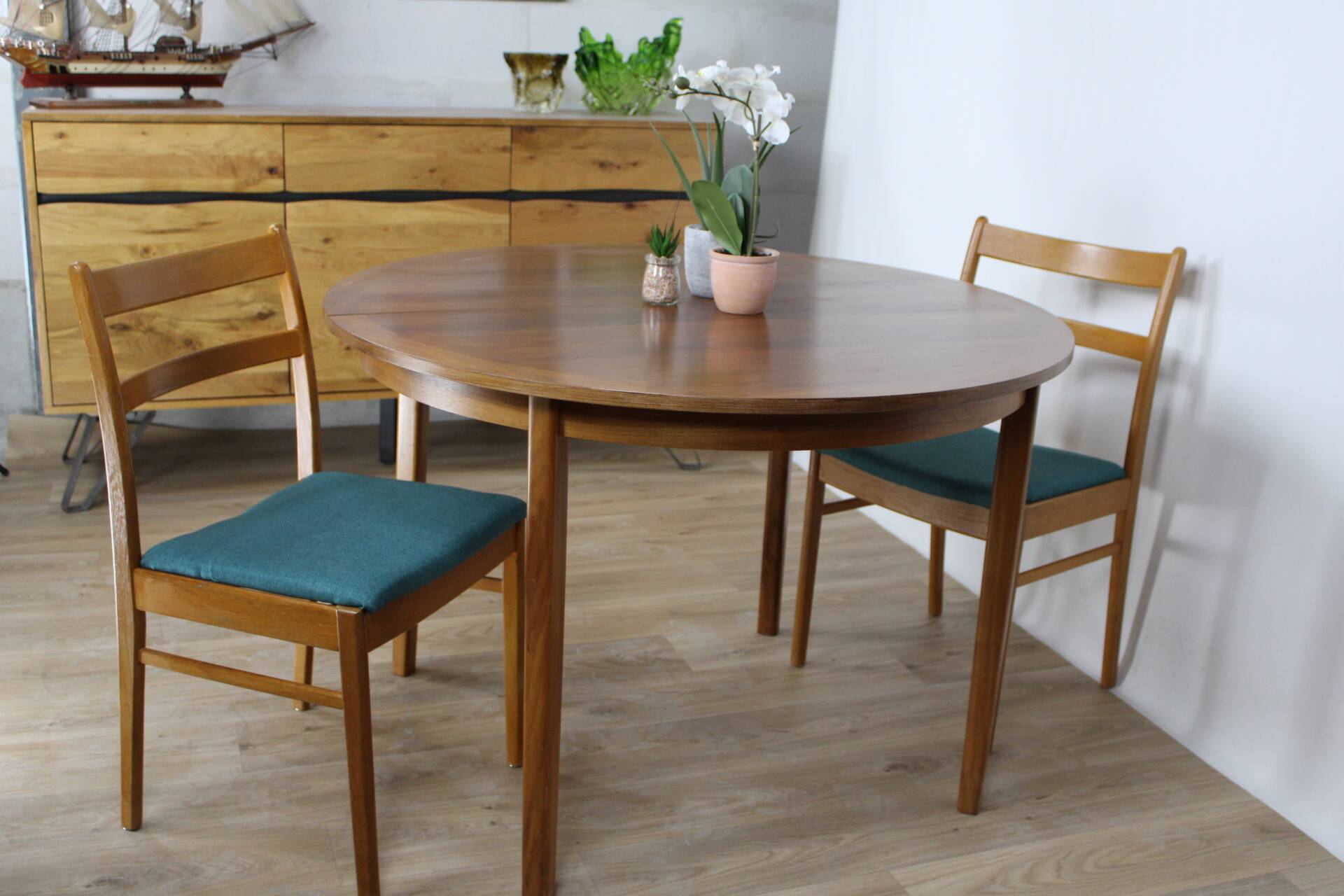 Pair of teak chairs, 1960s