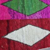 Tapis en laine pure fait main taille 150 x 250 cm