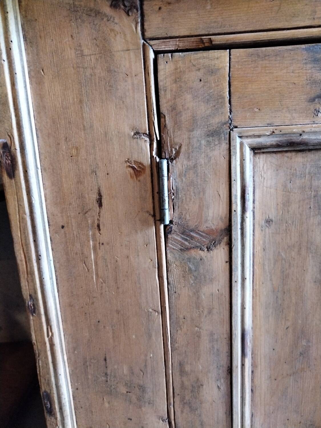 English country dresser