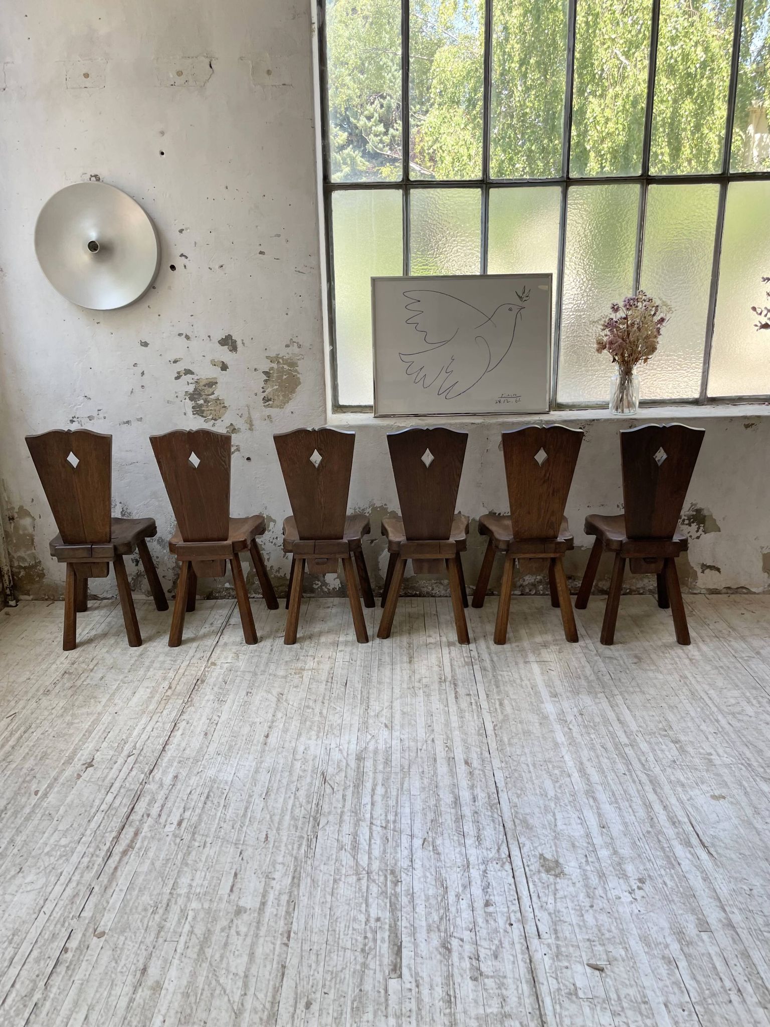 Solid oak chairs Savoyard cap popular art