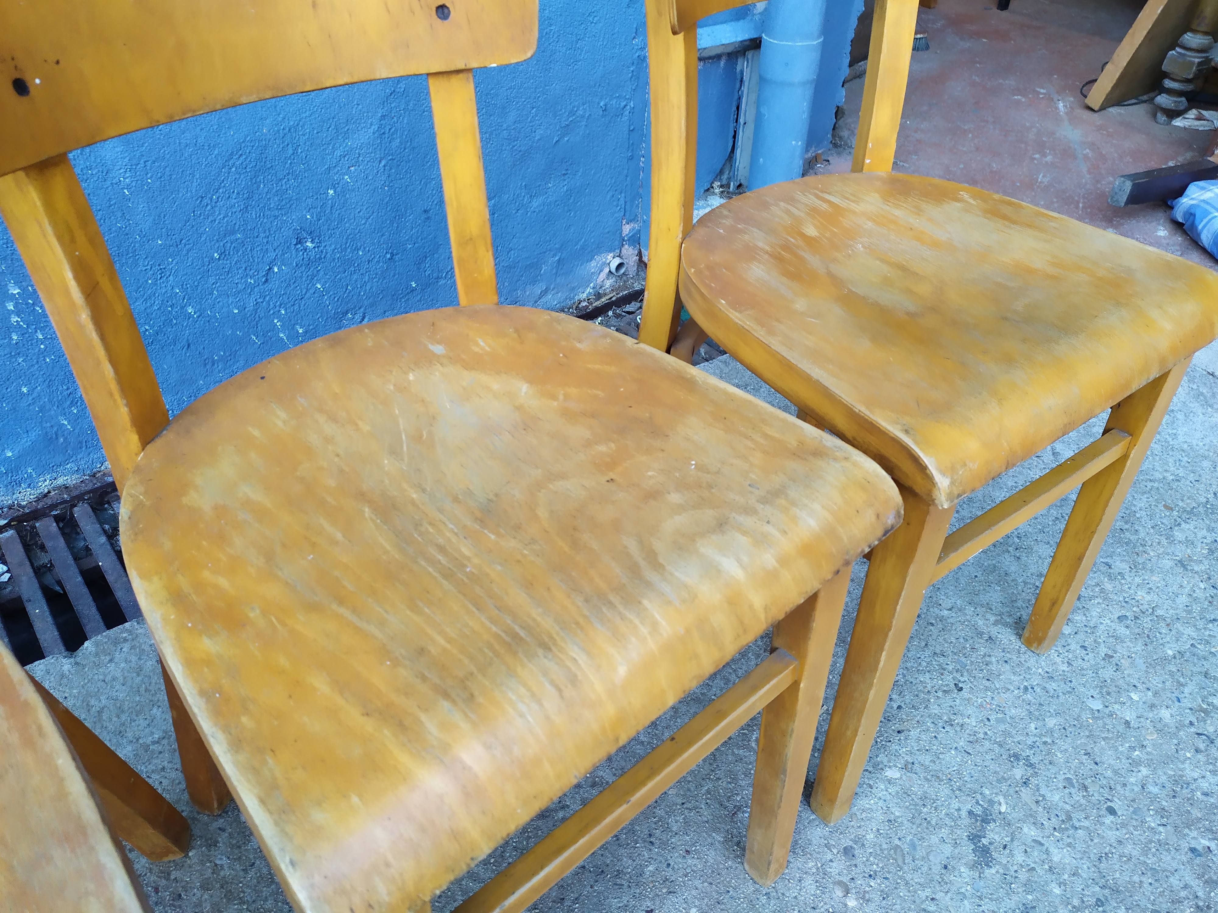 Series of 4 thonet bistro chairs