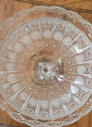 Cut crystal bowl on a brass base in bohemian style.
