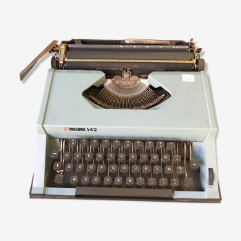 Engadine typewriter