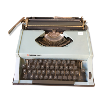 Engadine typewriter