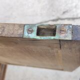 Double-sided oak counter, crate
