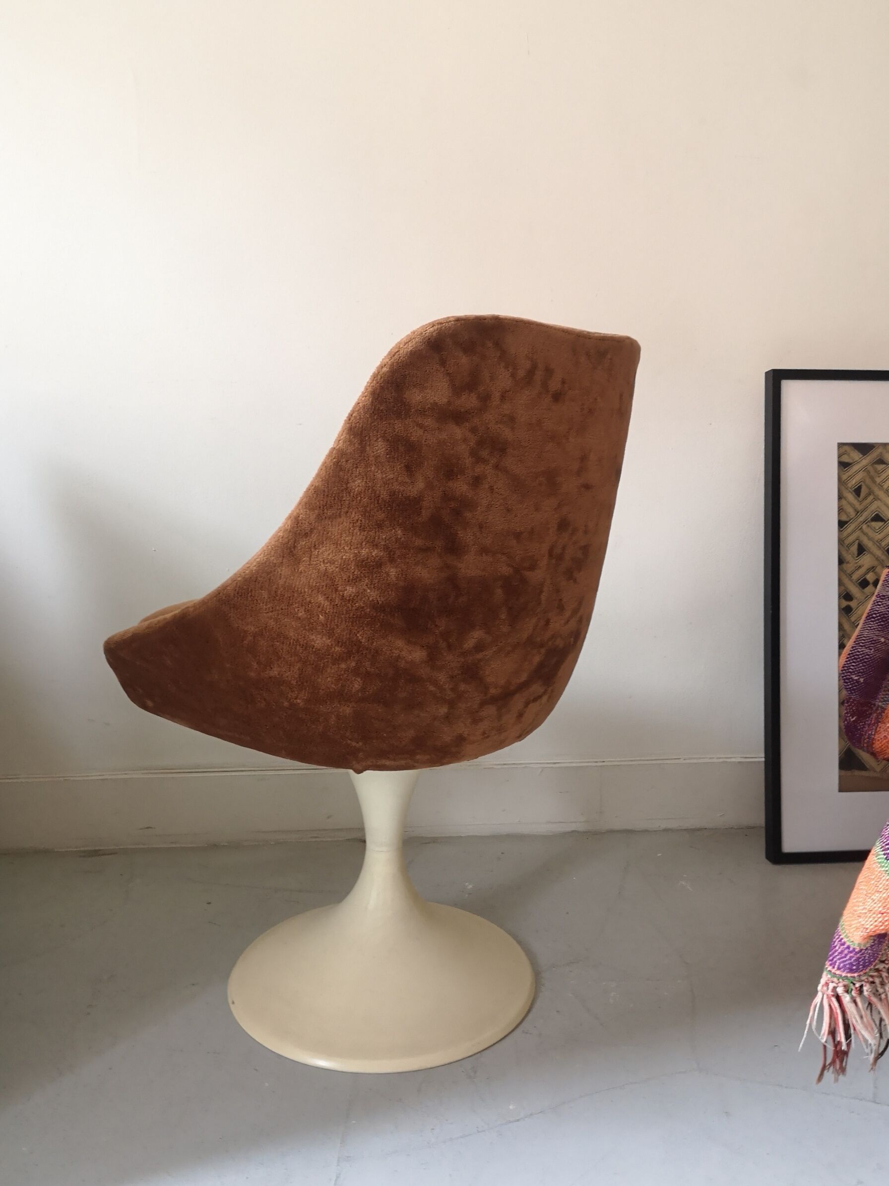 Velvet tulip chair, 1970