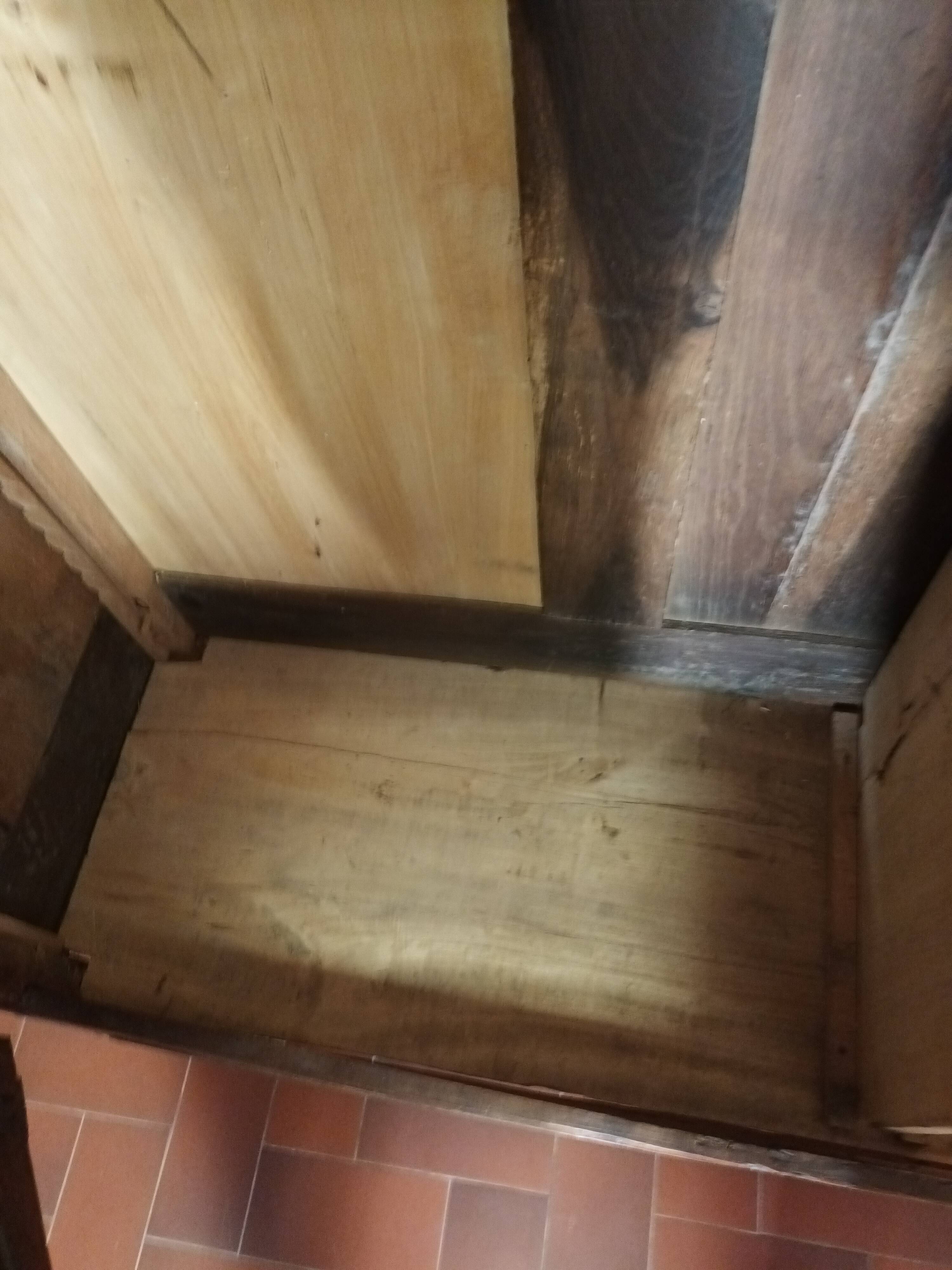 Armoire