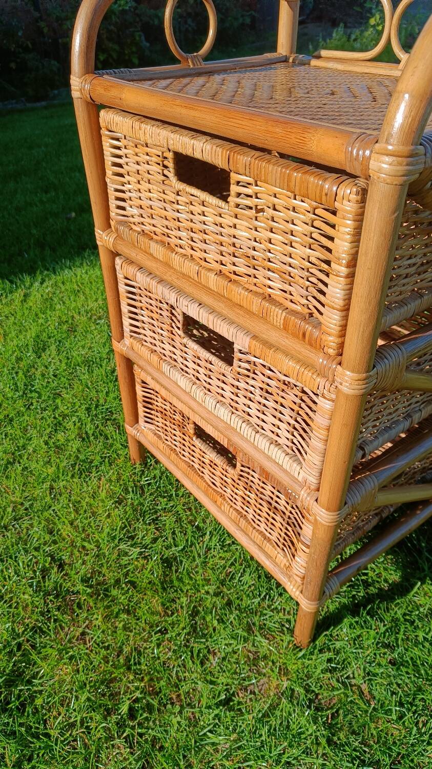 Commode, chiffonnier en rotin vintage