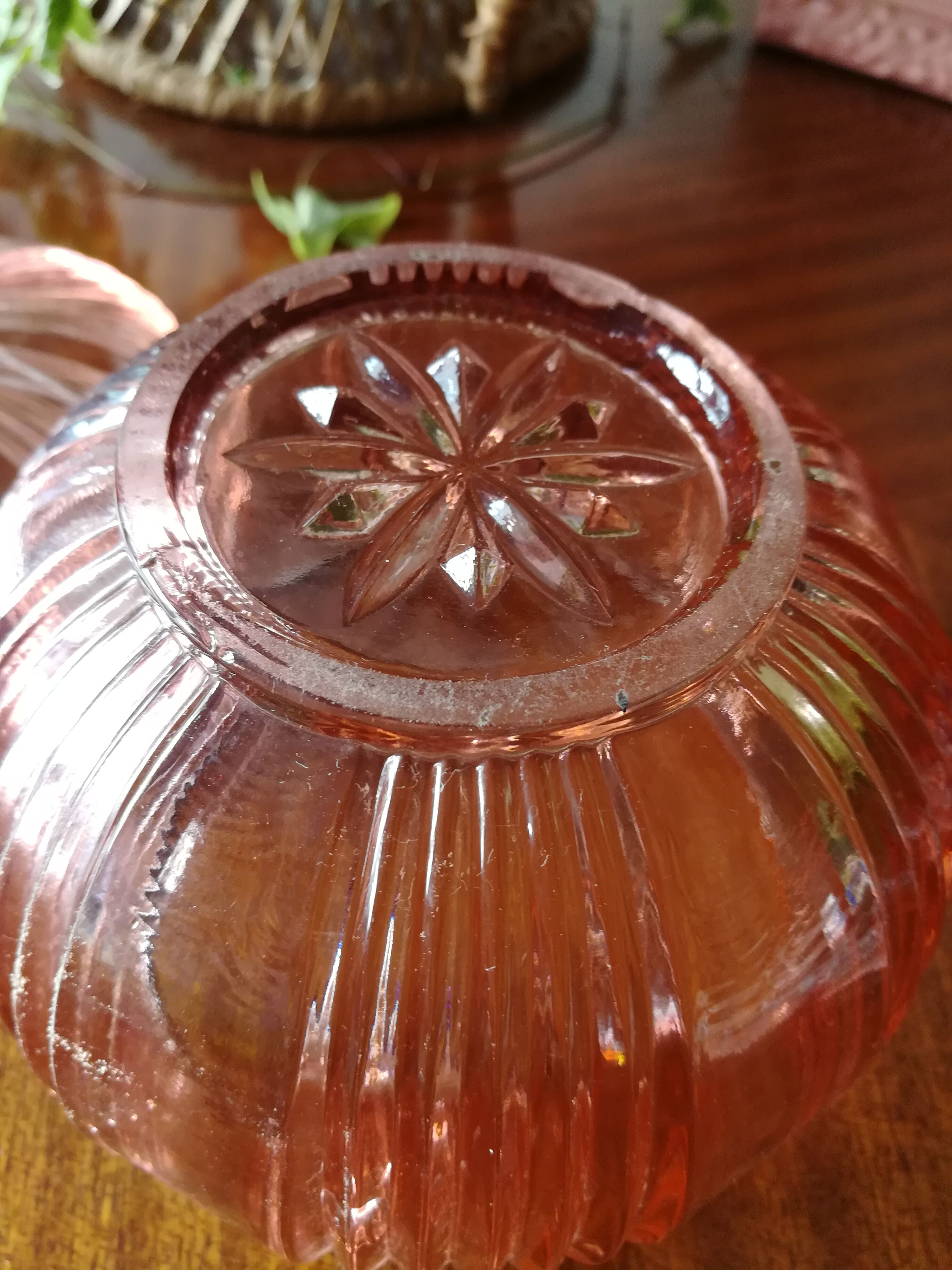 Bonbonnière glass old rose