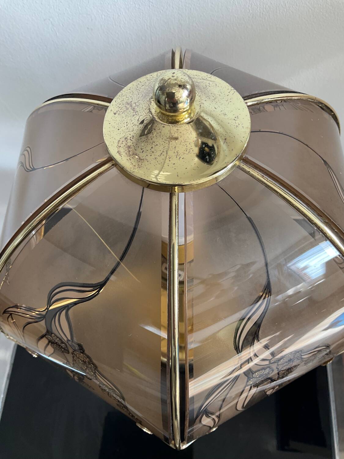Vintage lamp in gold metal and smoked glass