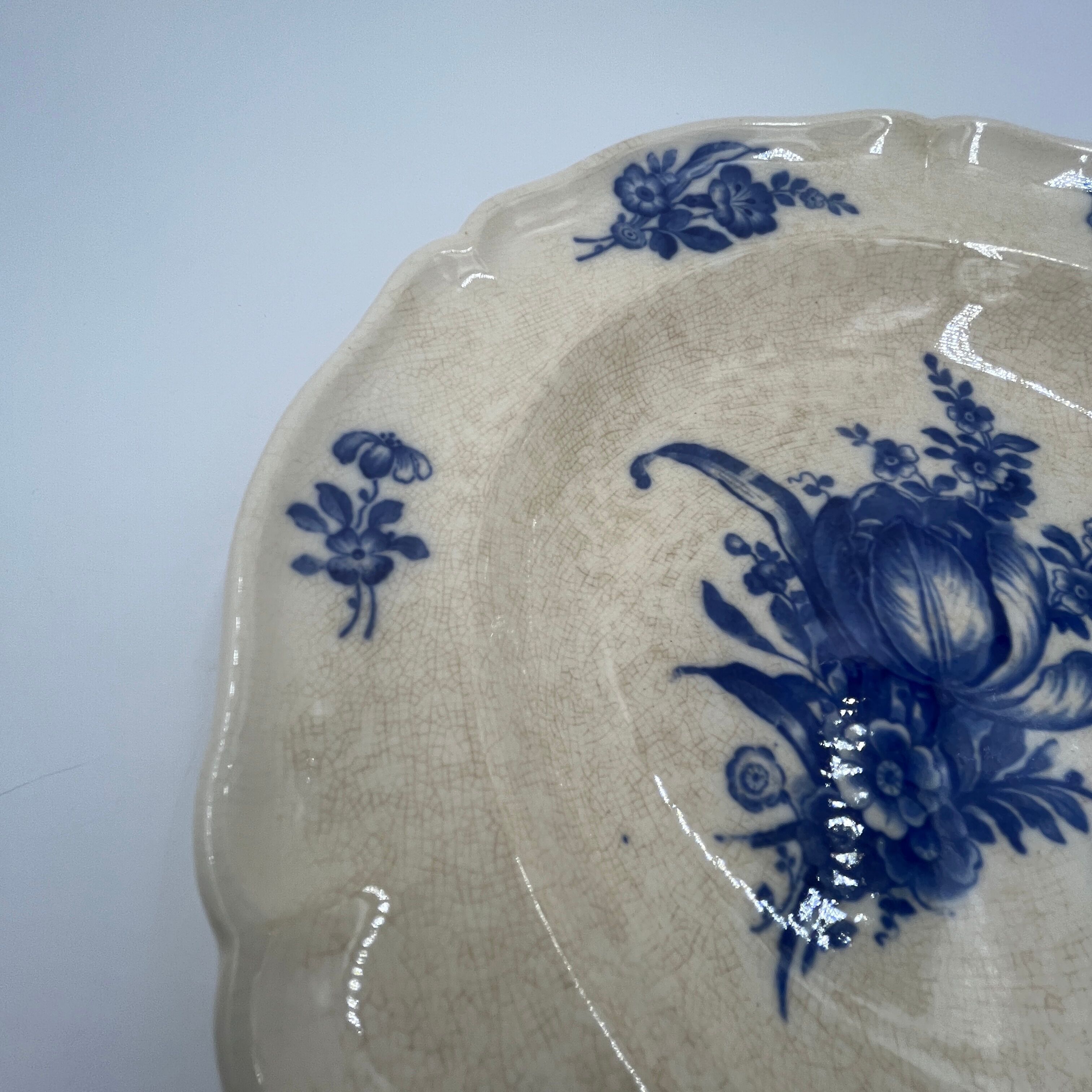 Mettlach Villeroy & Boch flat plate from Sart-Bassin