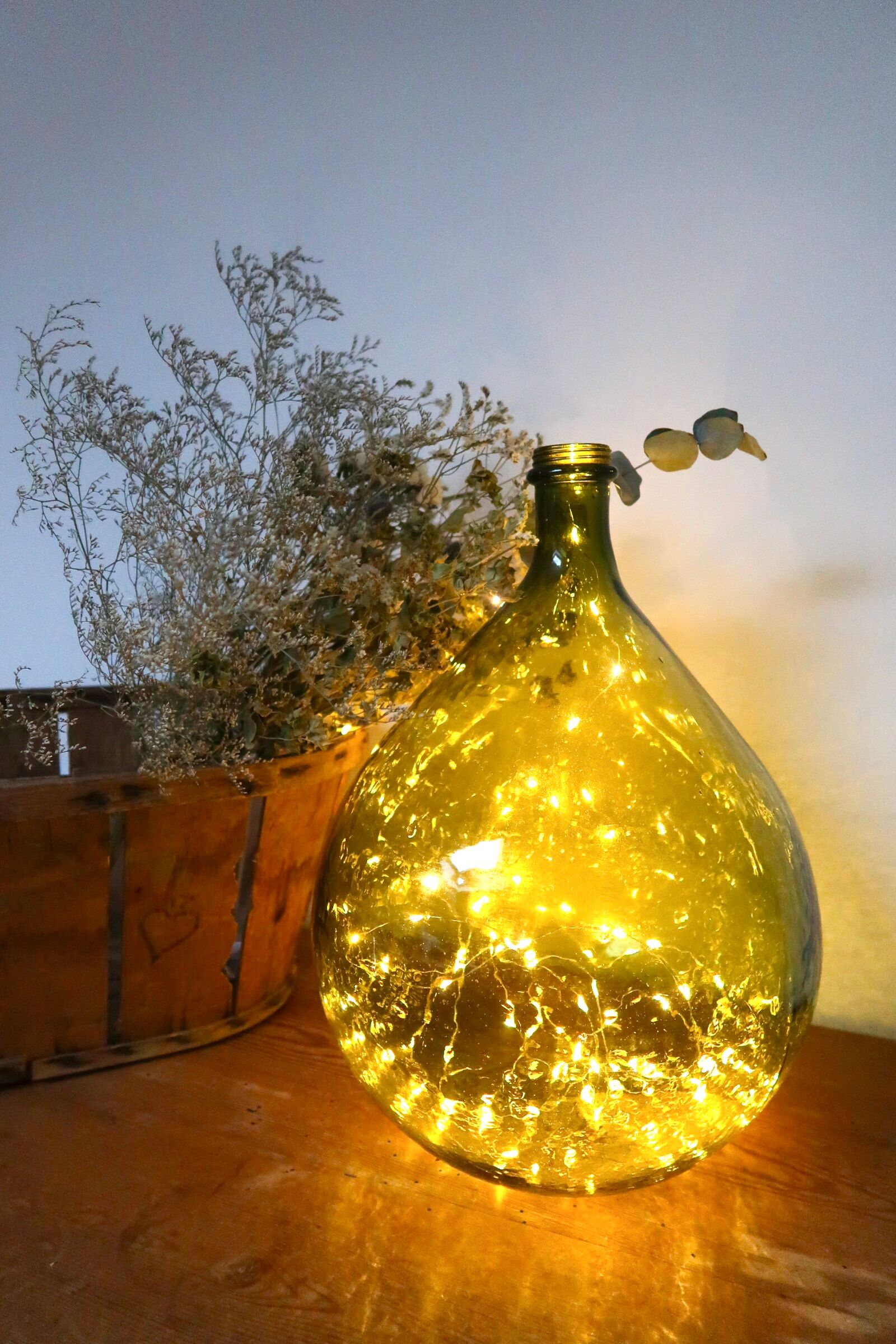 15-litre green demijohn