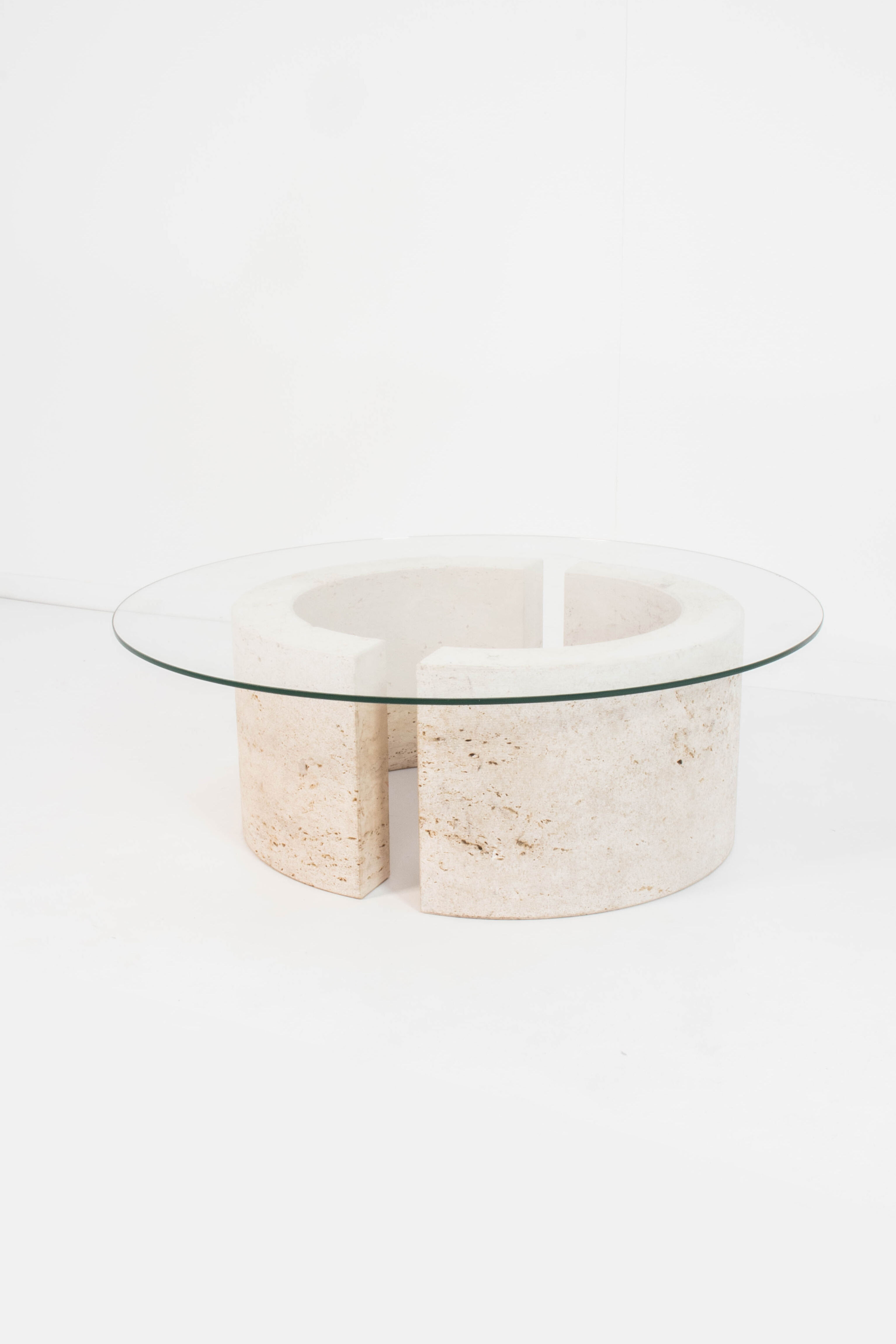 Table basse en travertin italien