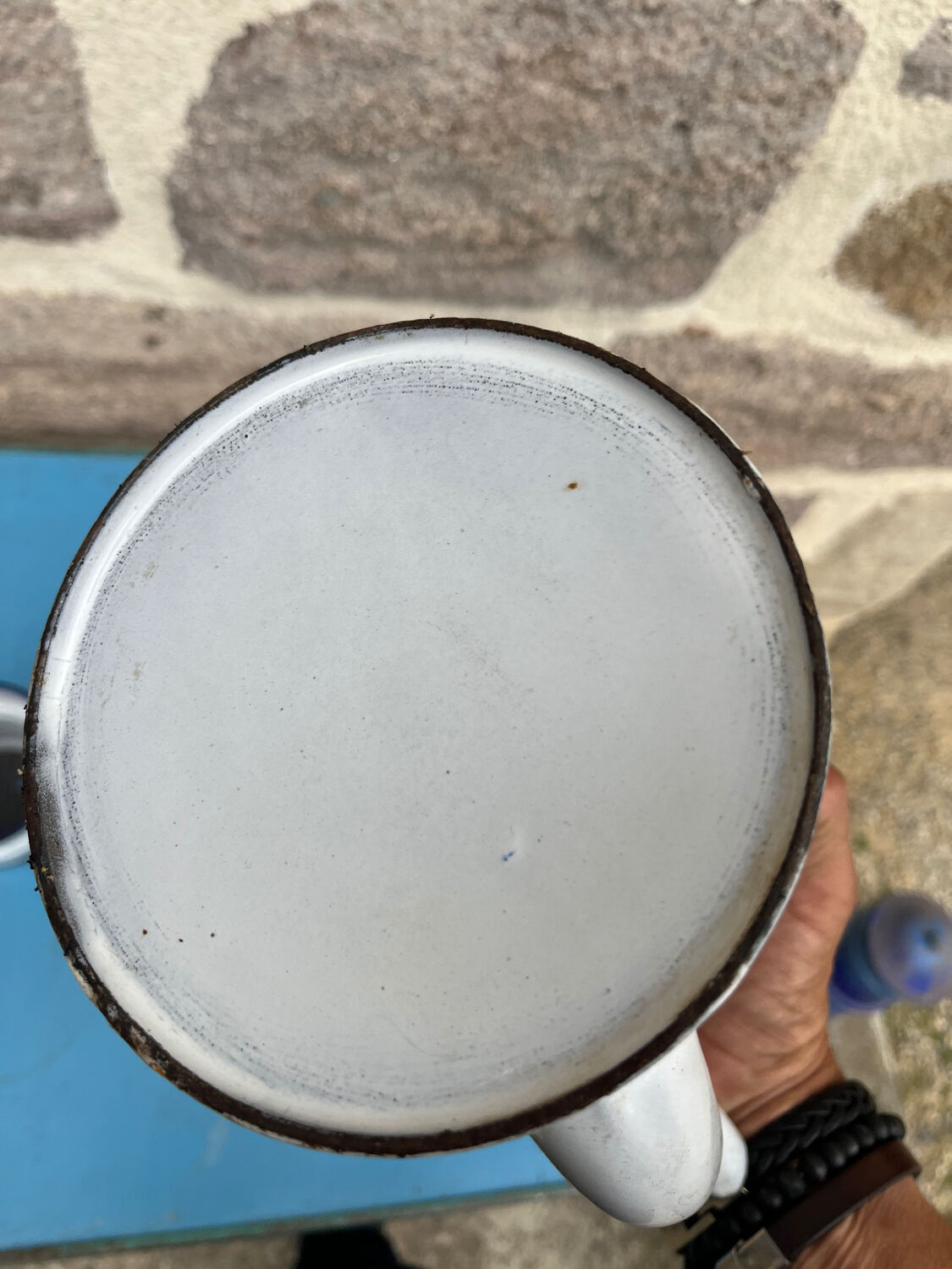 Enamelled coffee maker