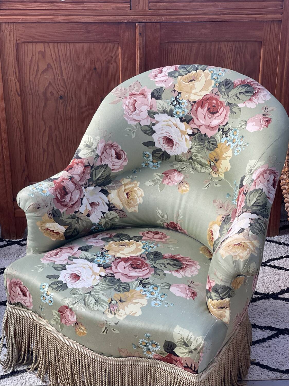 Napoleon III toad armchair