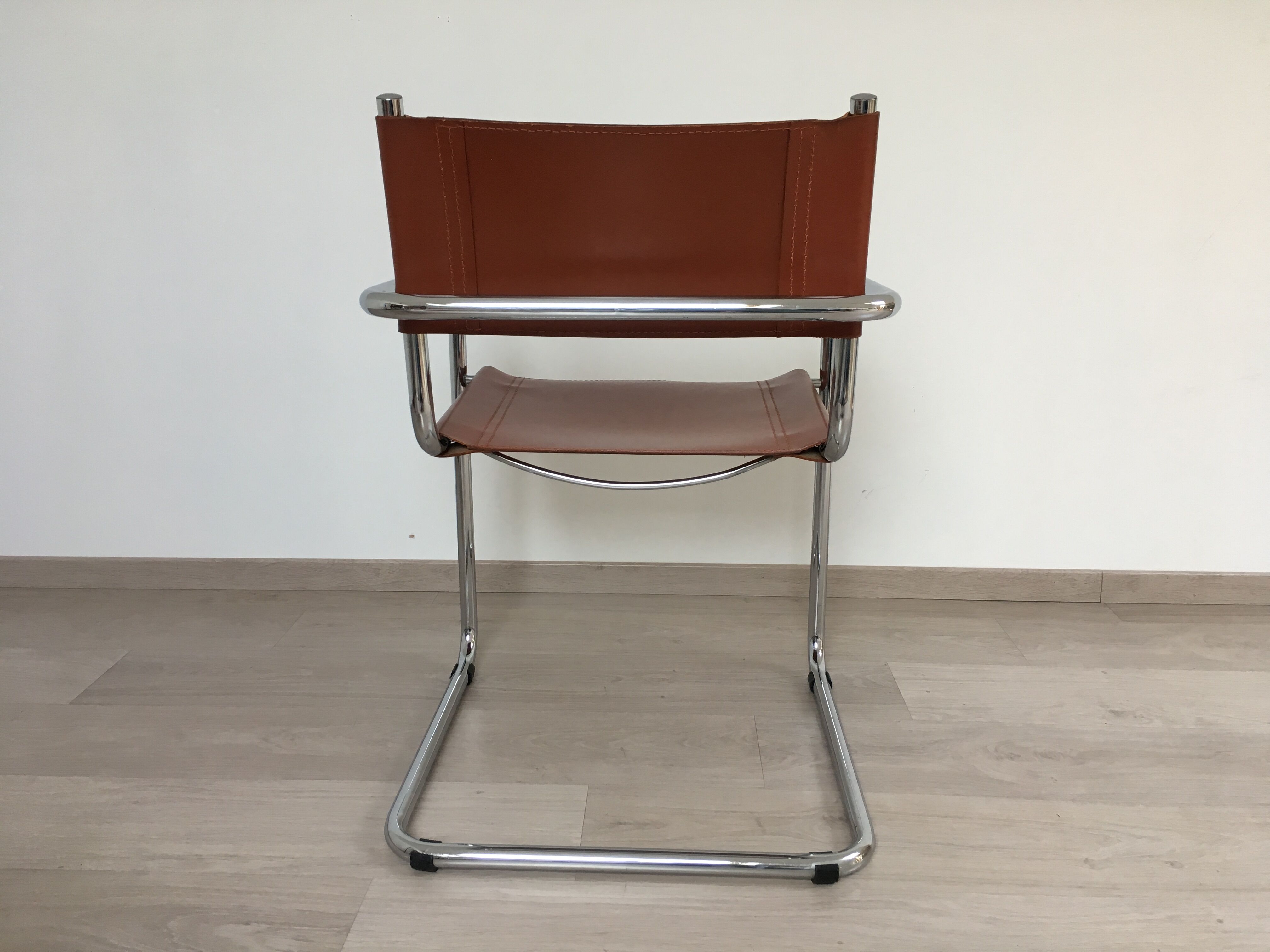 Pair armchairs Matteo Grassi leather 80s